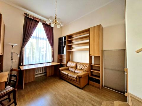 квартира за адресою Євгена Чикаленка вул. (Пушкінська), 7