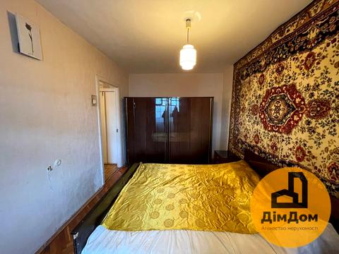 квартира по адресу Героев Полка "Азов ул. (Малиновского маршала), 25