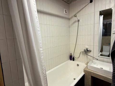 квартира за адресою Академіка Вернадського бульв., 85