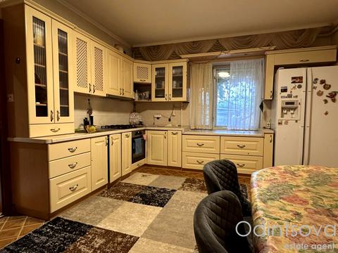 будинок за адресою Приозерна, 46А