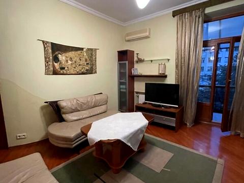 квартира за адресою Рейтарська вул., 30