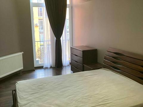 квартира за адресою Регенераторна вул., 4