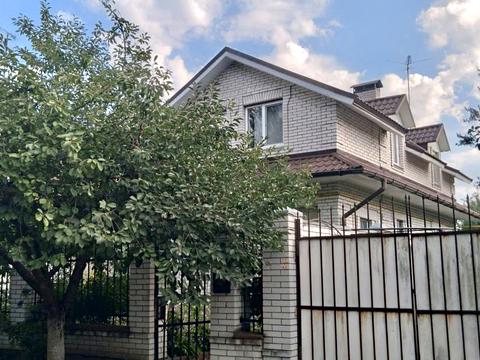 будинок за адресою Приозерна вул.