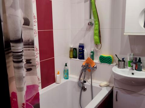 квартира за адресою Космонавтів вул., 6