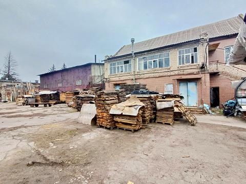 комерційна за адресою Сергія Серікова вул. (Комсомольська), 11