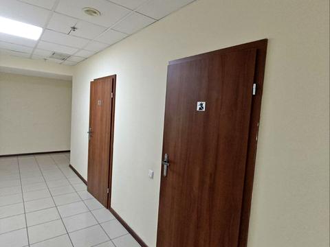 комерційна за адресою Антоновича вул. (Горького), 172