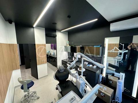 комерційна за адресою Саперне Поле вул., 3