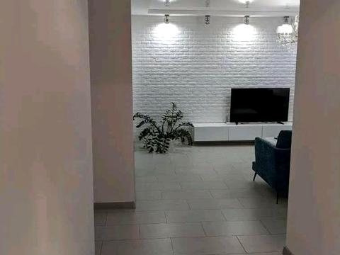 квартира за адресою Київ, Саперно-Слобідська вул., 10