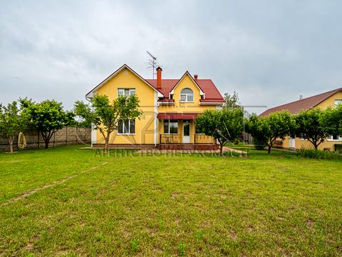 будинок за адресою каштанова