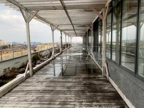 коммерческая по адресу Валерия Лобановского просп. (Краснозвездный), 56