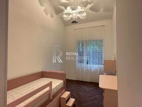 будинок за адресою Берегова вул.