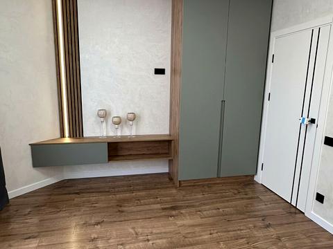 квартира по адресу Молодіжна ул., 8