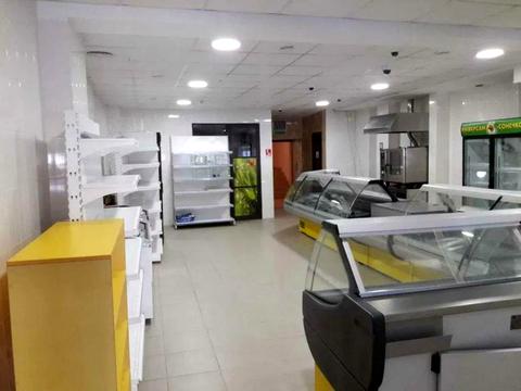 комерційна за адресою Незалежності вул., 8г