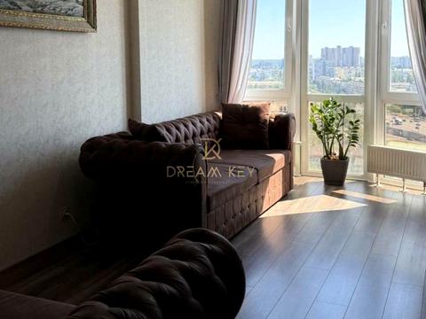 квартира за адресою Соборності просп. (Возз'єднання), 30