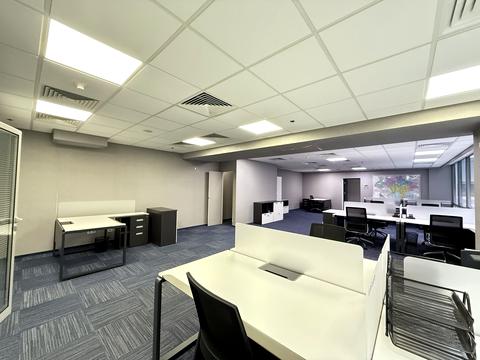 коммерческая по адресу Богдана Хмельницкого ул., 17/52