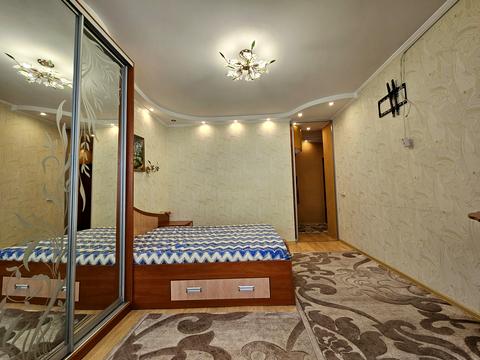 квартира за адресою Гідропаркова вул., 11