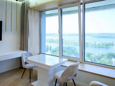 квартира за адресою Набережна Перемоги вул., 7
