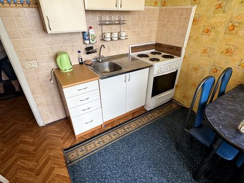 квартира за адресою Райдужна вул., 11