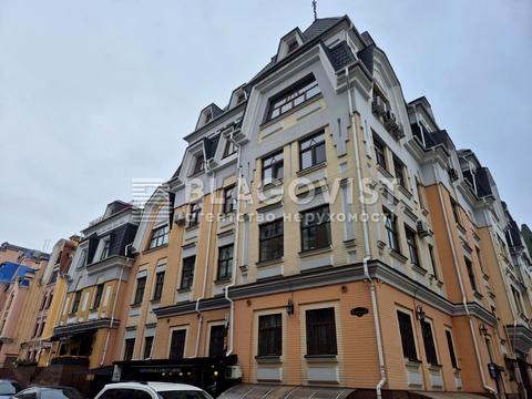 квартира по адресу Воздвиженская ул., 14
