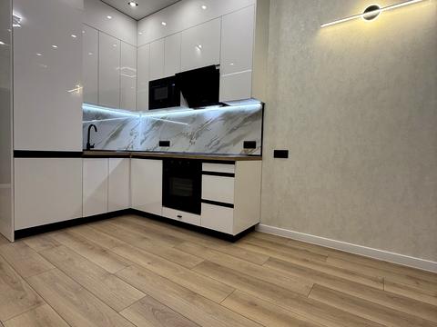 квартира за адресою Краснова вул., 1-Б