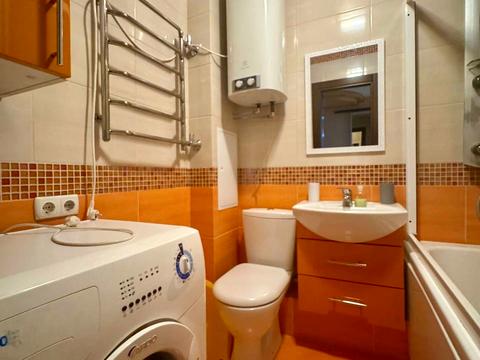 квартира за адресою Сортувальна вул., 4