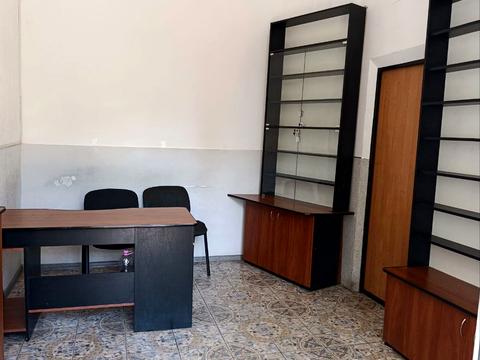 коммерческая по адресу Павла Тычины ул., 8а