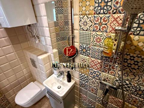 квартира за адресою Межигірська вул., 28
