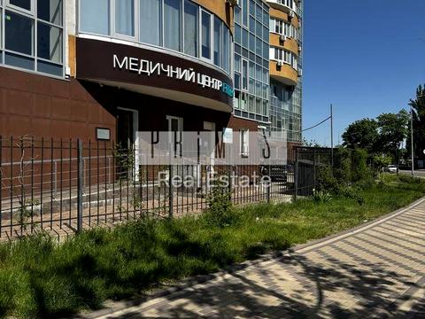 комерційна за адресою Юрія Шумського вул., 5