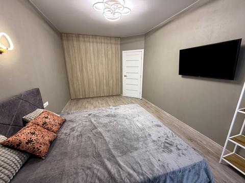 квартира по адресу Радісна, 6