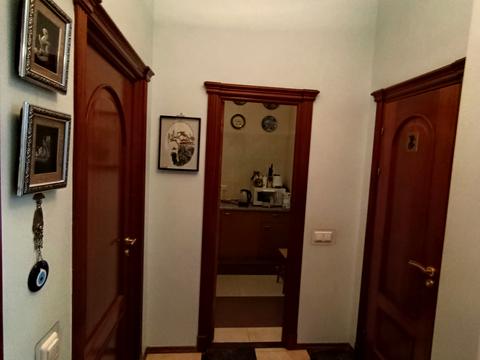 комерційна за адресою Генерала Алмазова вул. (Кутузова), 46/2