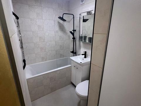 квартира за адресою Авіаконструкторська вул. (Генерала Вітрука), 23