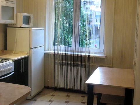 кімната за адресою Дорогожицька вул., 15