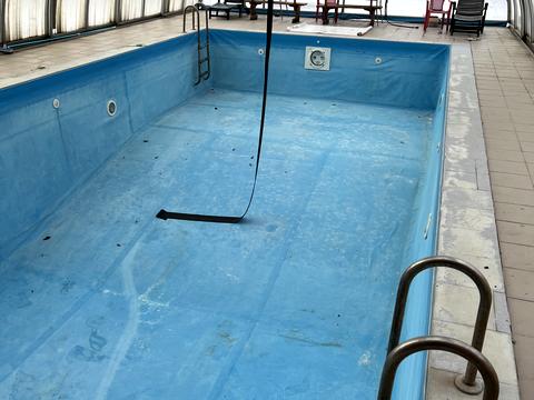 коммерческая по адресу Тиха, 30-32