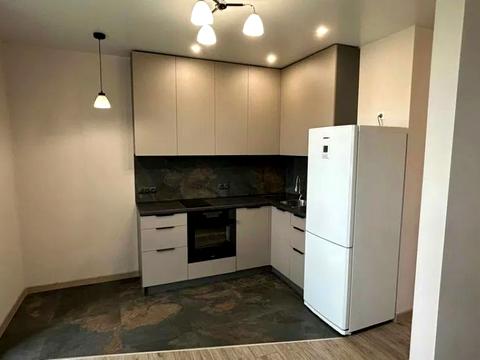 квартира по адресу Драгоманова ул., 6-Б