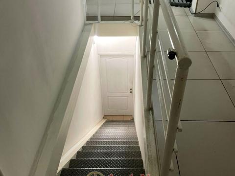 комерційна за адресою Академіка Сахарова вул., 36