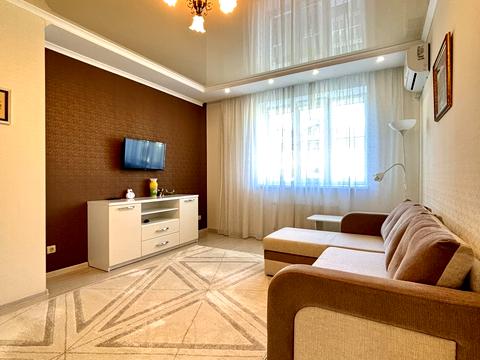 квартира за адресою Академіка Амосова вул., 22