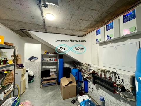 будинок за адресою Богдана Хмельницького вул.
