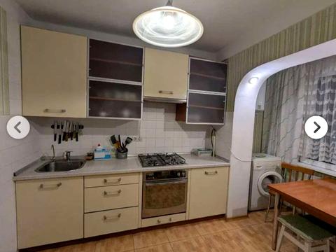 квартира за адресою Миколи Міхновського бульв. (Дружби Народів), 3-Б