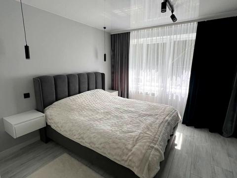 квартира за адресою Академіка Андрія Сахарова вул., 27