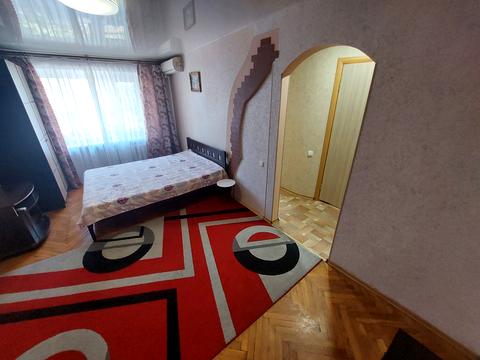 квартира за адресою Георгія Ґонґадзе вул. (Паризької Комуни), 7