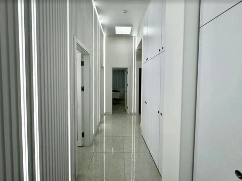 комерційна за адресою Львівська вул., 15б