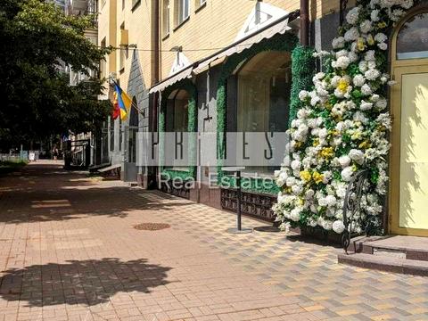 комерційна за адресою Івана Мазепи вул. (Січневого Повстання), 18/19