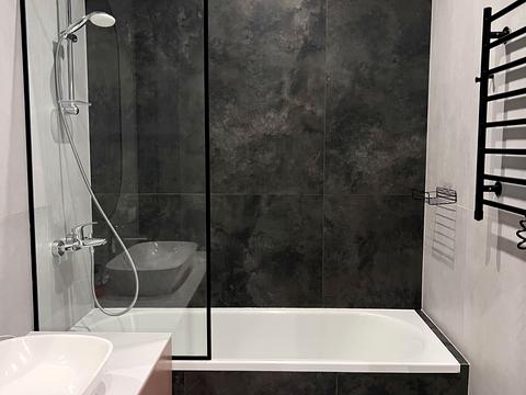 квартира за адресою Під Дубом вул. (Космонавтів), 7а