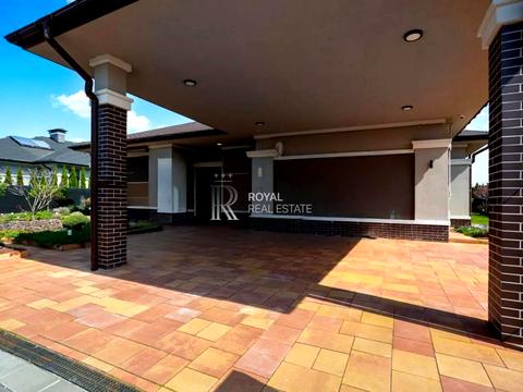 дом по адресу центральна