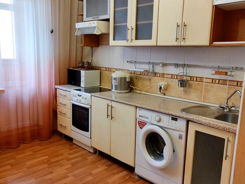 квартира за адресою Вишняківська вул., 1