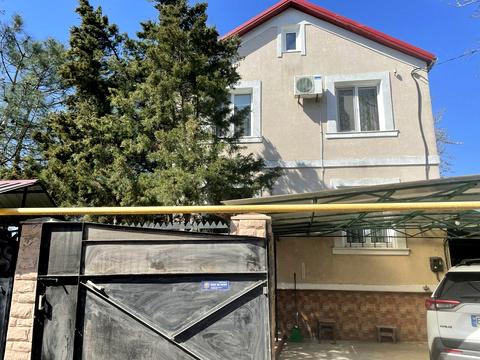 будинок за адресою Землевпорядна, 65