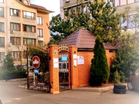 квартира за адресою Таїрова вул., 6