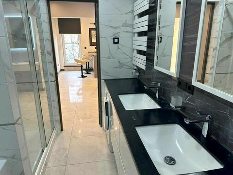 квартира за адресою Пекарська вул., 30