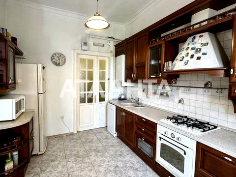 квартира за адресою Університетська вул. (Щепкіна), 7а