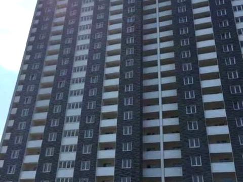 комерційна за адресою Ревуцького вул., 54-А